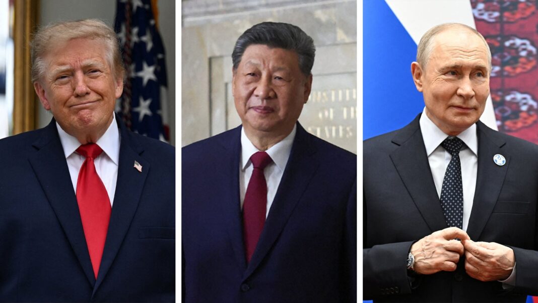 El Kremlin no descarta una cumbre Trump-Putin-Xi por Ucrania, pero sin Ucrania en la mesa Composición de tres retratos de dirigentes de traje frente a distintas banderas